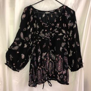 PATTERNED PUFFY BUTTON UP